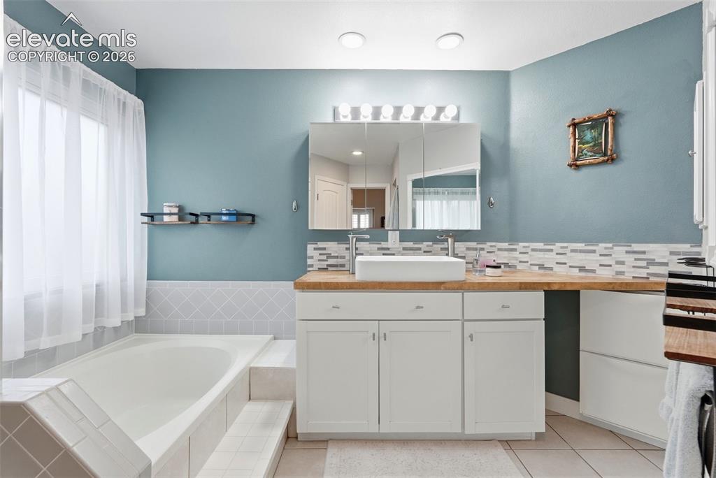 9270 Bellcove Circle Colorado Springs CO 80920