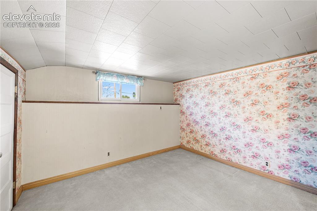 27 Dunsmere Avenue Pueblo CO 81004