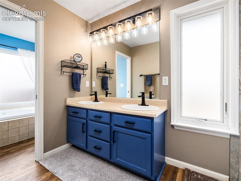 734 E Marigold Drive Pueblo CO 81007