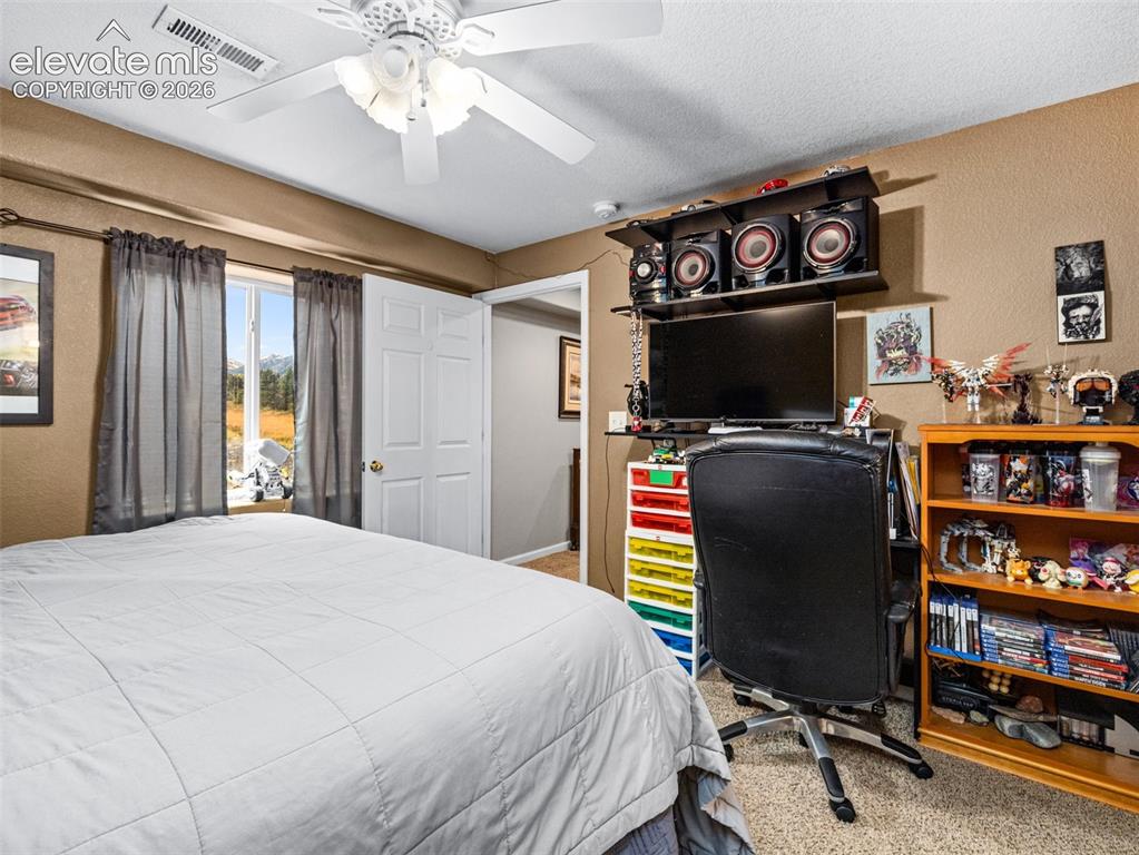 734 E Marigold Drive Pueblo CO 81007