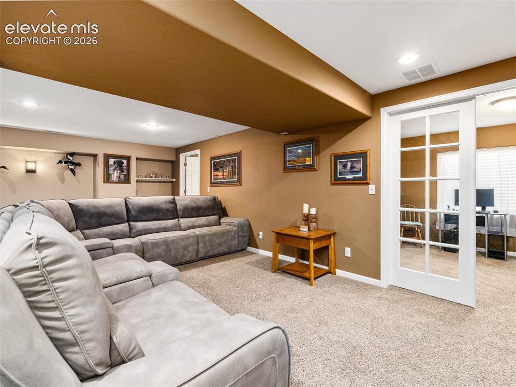 734 E Marigold Drive Pueblo CO 81007
