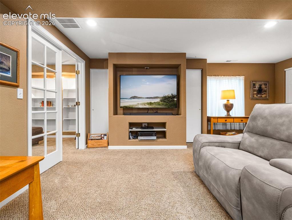 734 E Marigold Drive Pueblo CO 81007