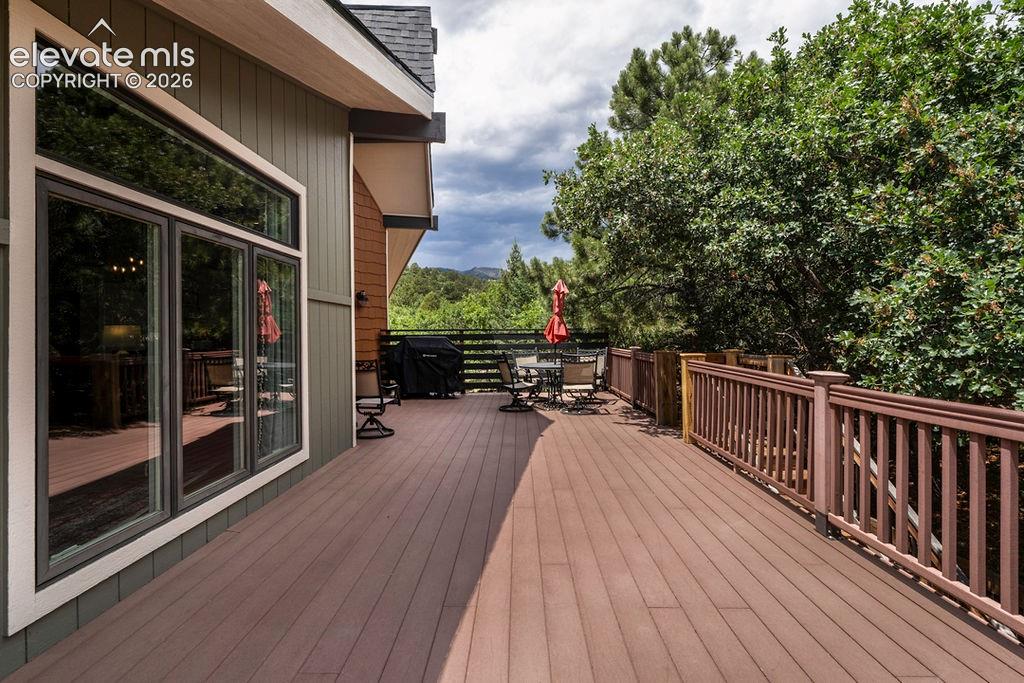 6815 Oak Valley Lane Colorado Springs CO 80919
