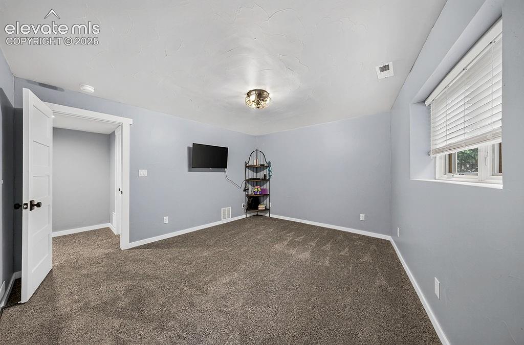 6815 Oak Valley Lane Colorado Springs CO 80919
