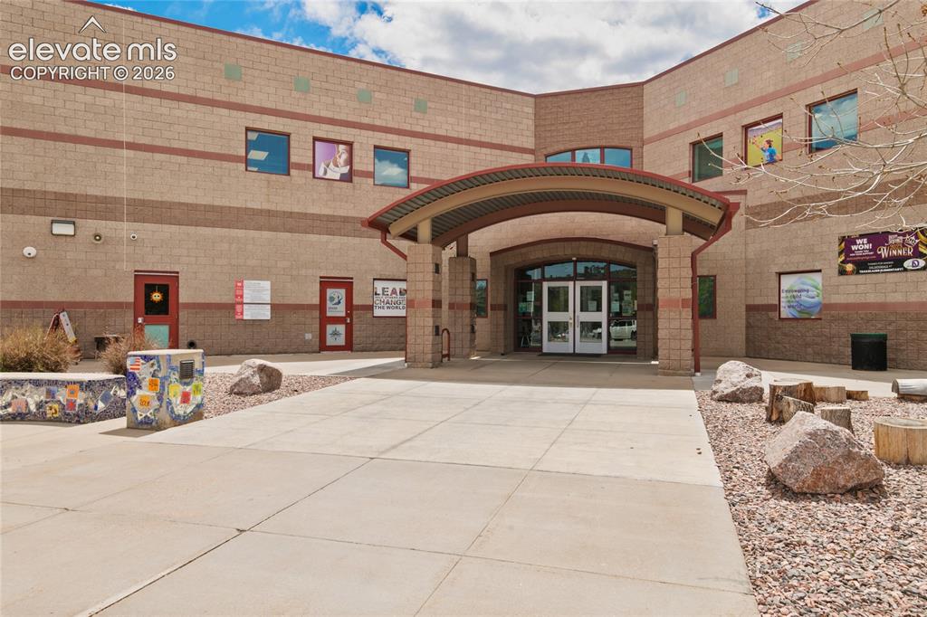 5720 Dalton Drive Colorado Springs CO 80919