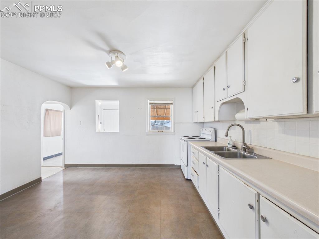 1632 E 2nd Street Pueblo CO 81001
