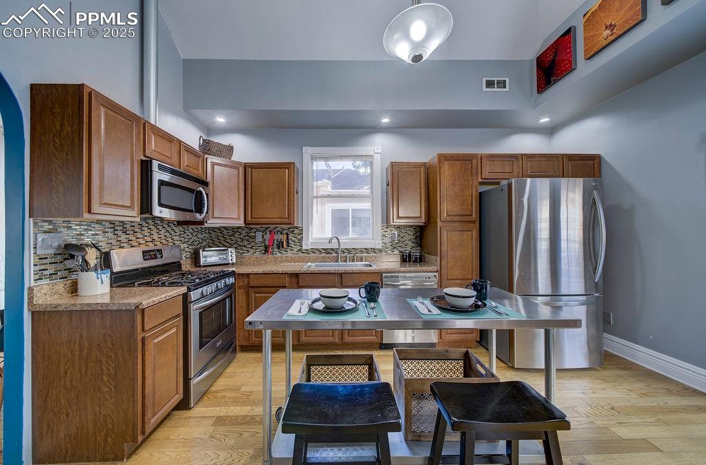 417 E Caramillo Street Colorado Springs CO 80907