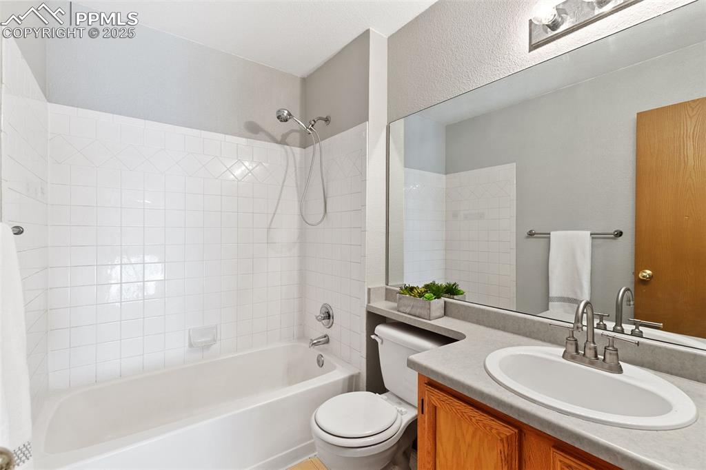 6224 Gossamer Street Colorado Springs CO 80911