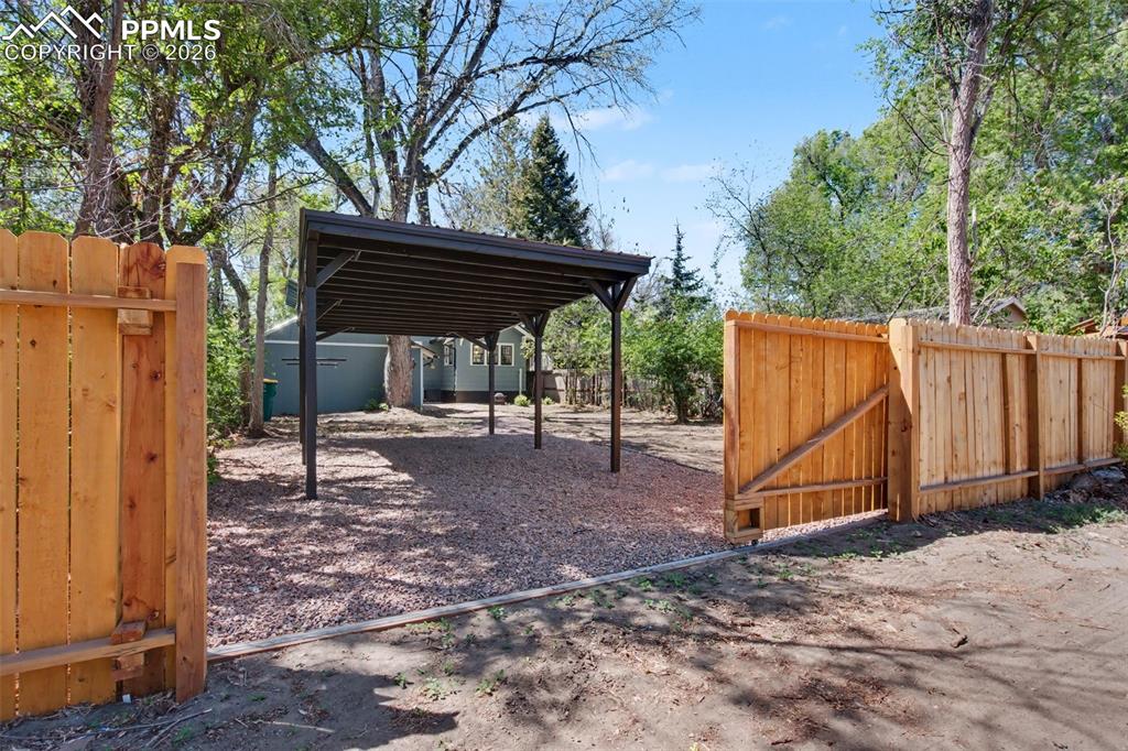 1819 N El Paso Street Colorado Springs CO 80907