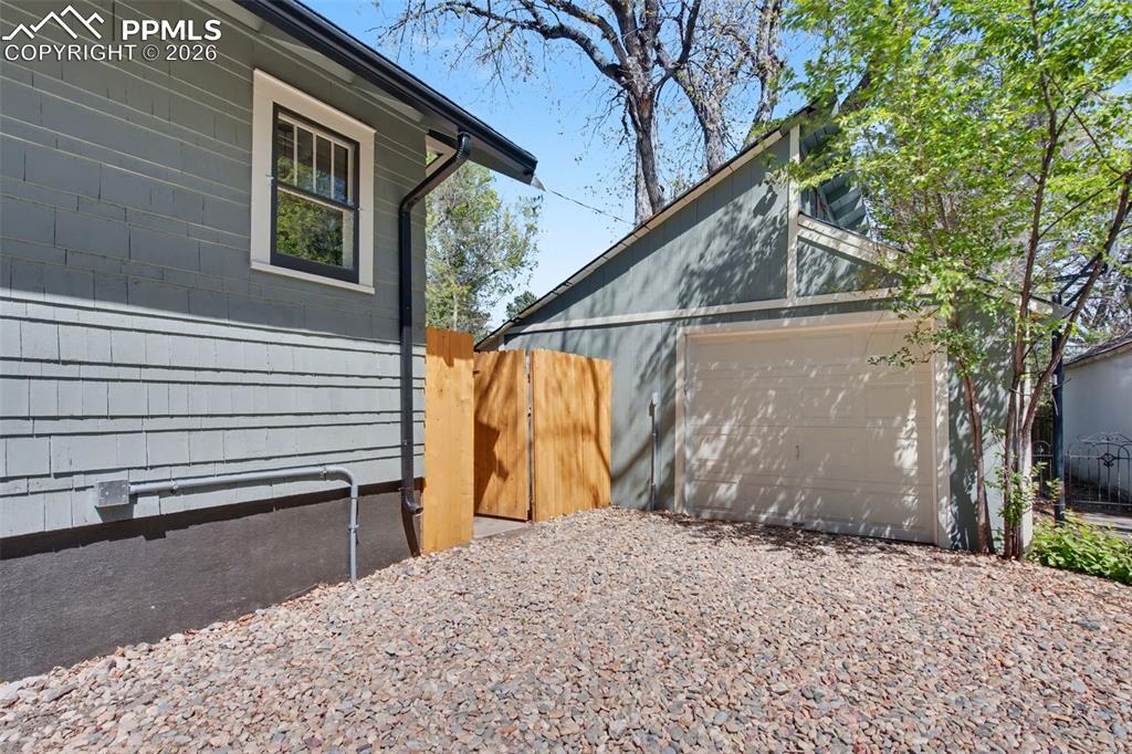 1819 N El Paso Street Colorado Springs CO 80907