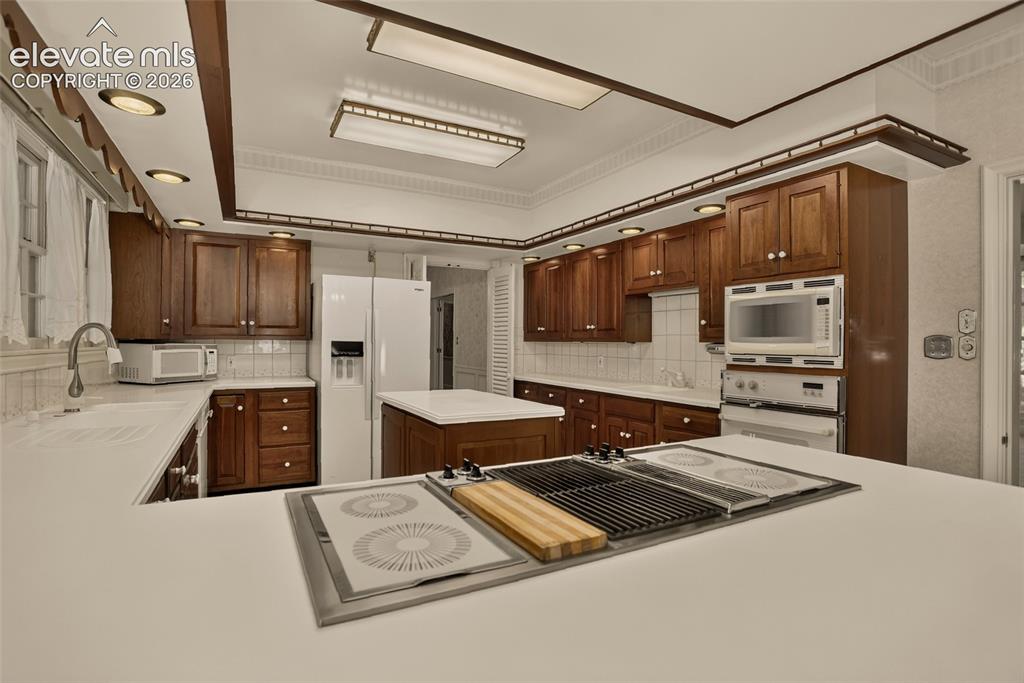 5 El Encanto Drive Colorado Springs CO 80906