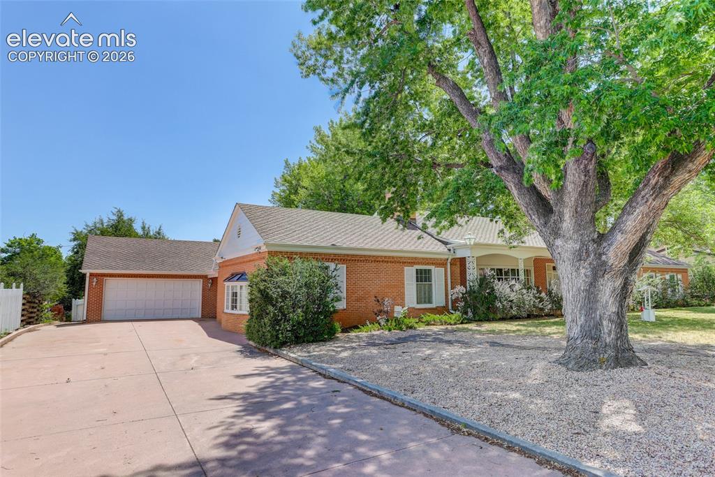 5 El Encanto Drive Colorado Springs CO 80906