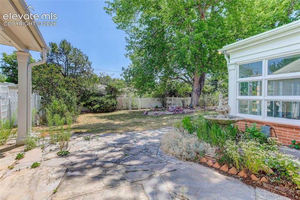 5 El Encanto Drive Colorado Springs CO 80906