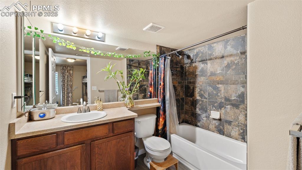 7453 Sun Prairie Drive Colorado Springs CO 80925