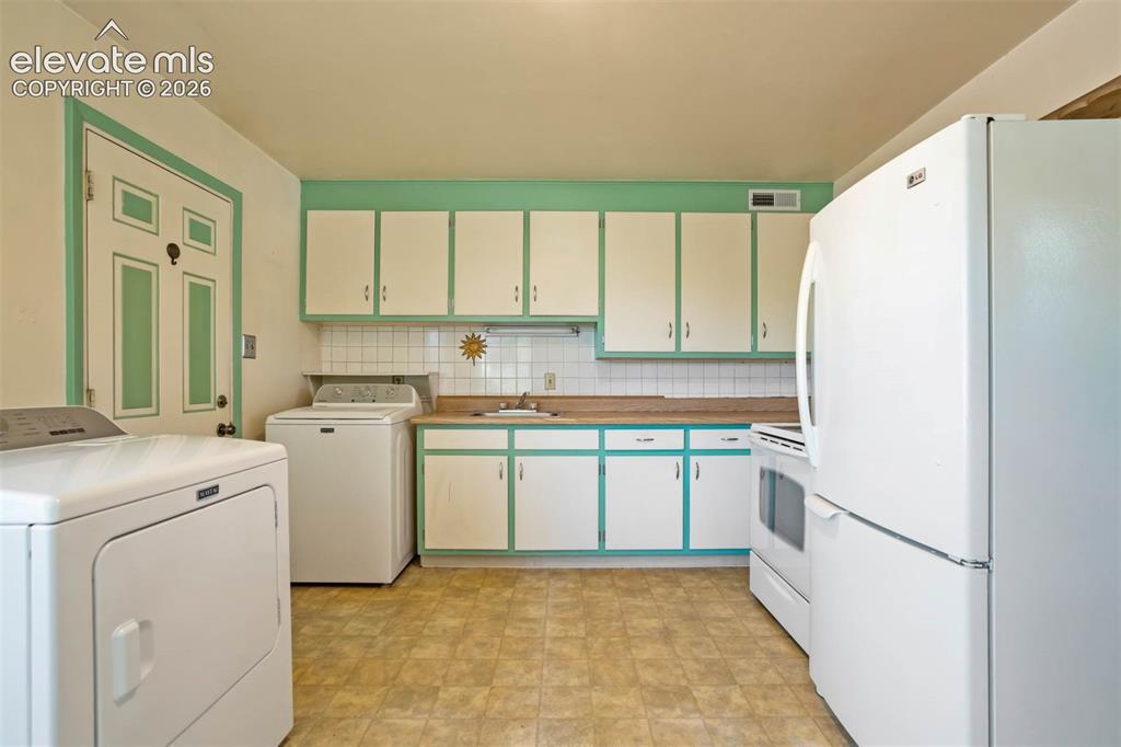 1818 E Uintah Street Colorado Springs CO 80909