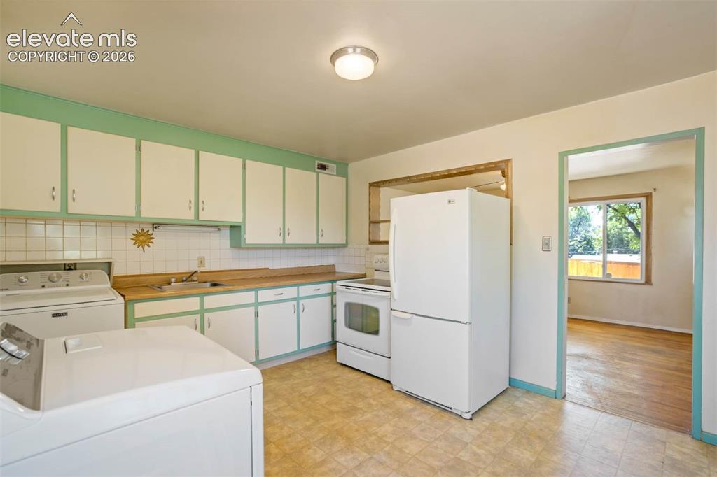 1818 E Uintah Street Colorado Springs CO 80909