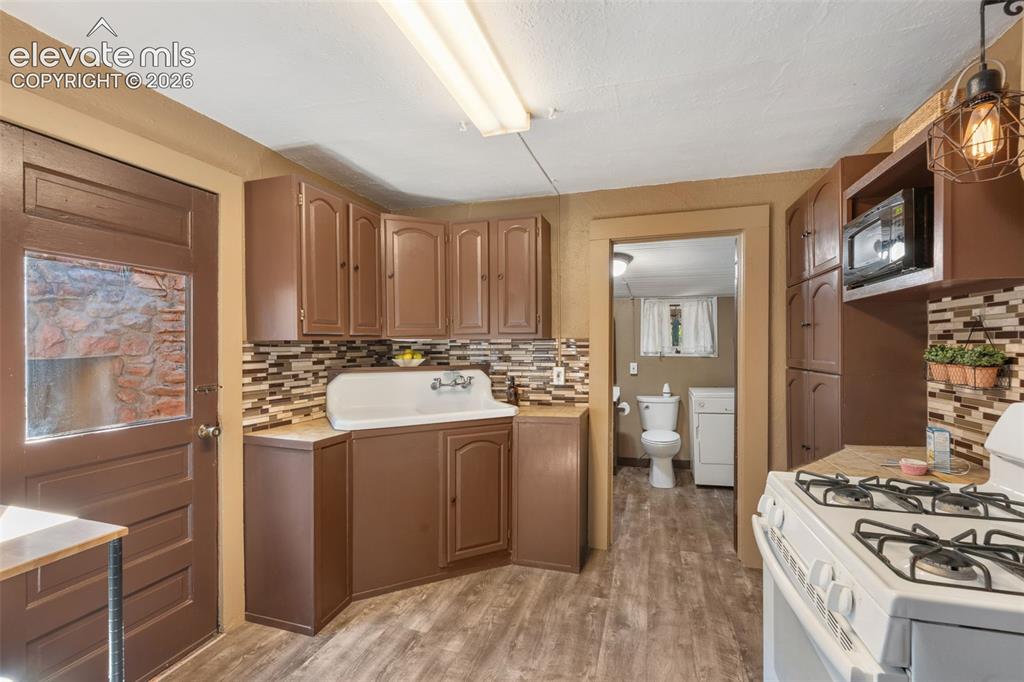 215 Washington Avenue Manitou Springs CO 80829