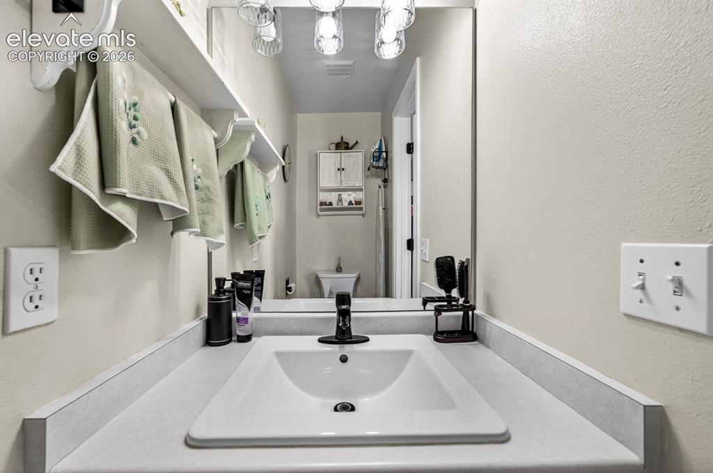 560 Camrose Court Colorado Springs CO 80911