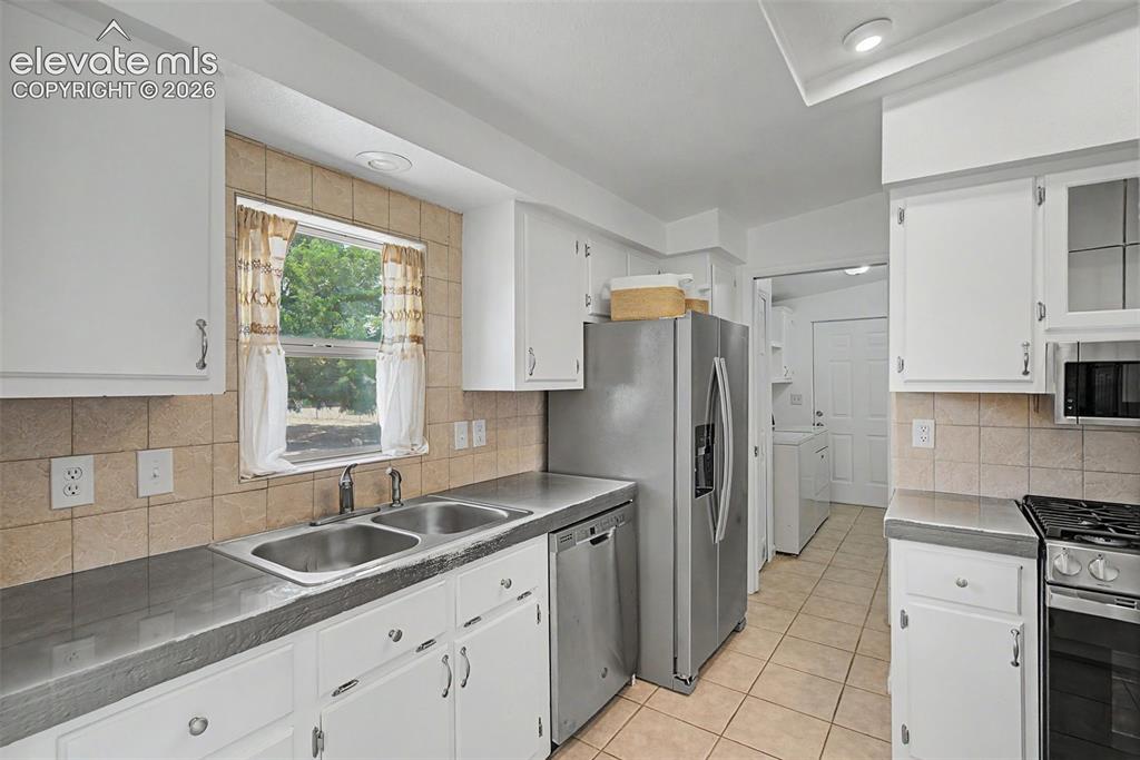 667 S Burro Drive Pueblo CO 81007