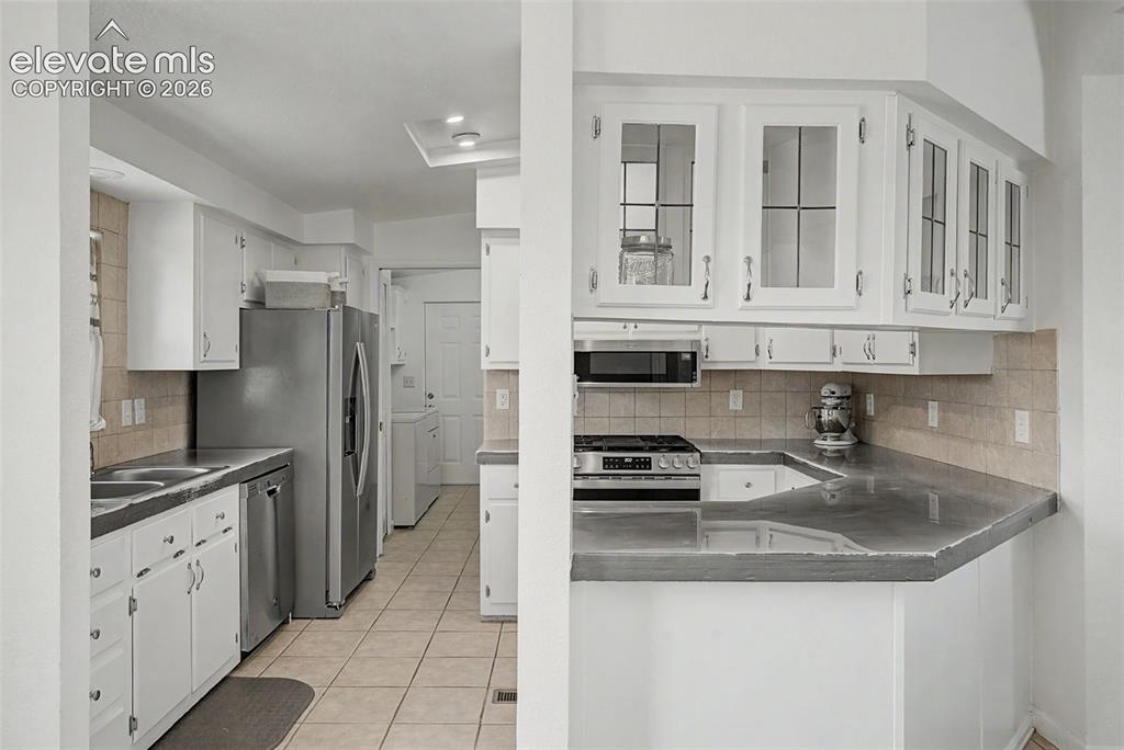 667 S Burro Drive Pueblo CO 81007