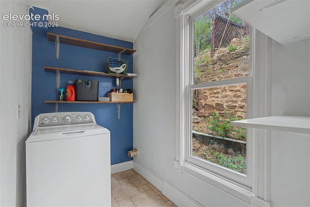 60 Waltham Avenue Manitou Springs CO 80829