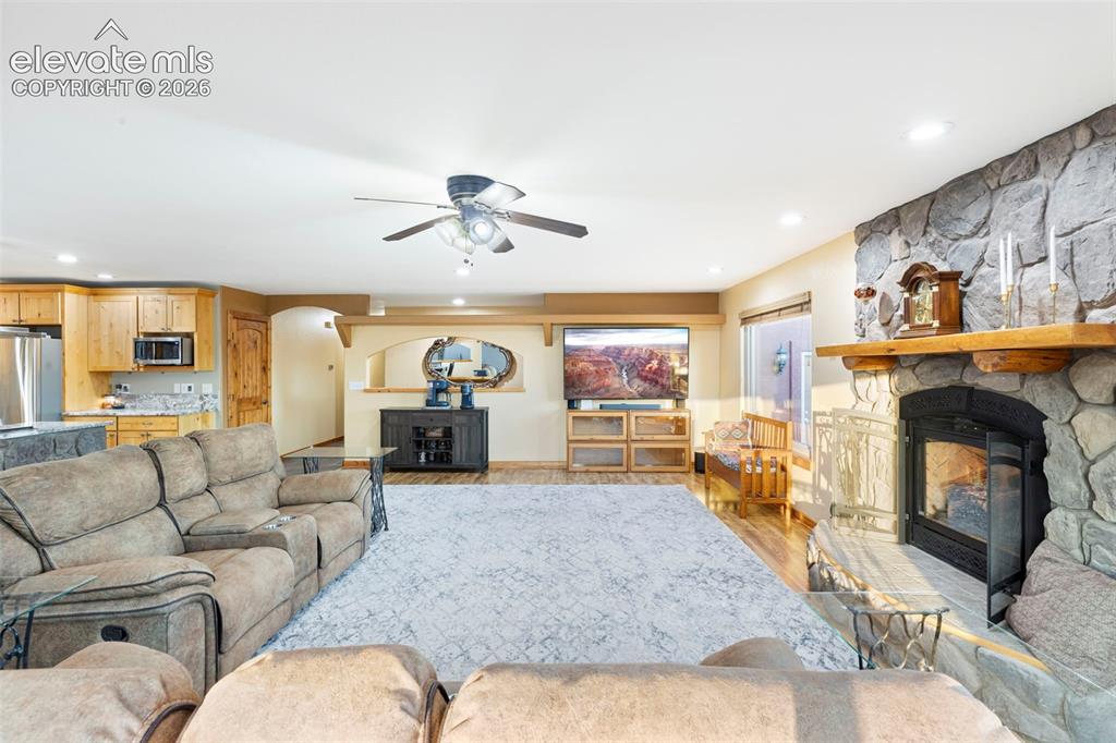 507 Van Egmond Drive Penrose CO 81240