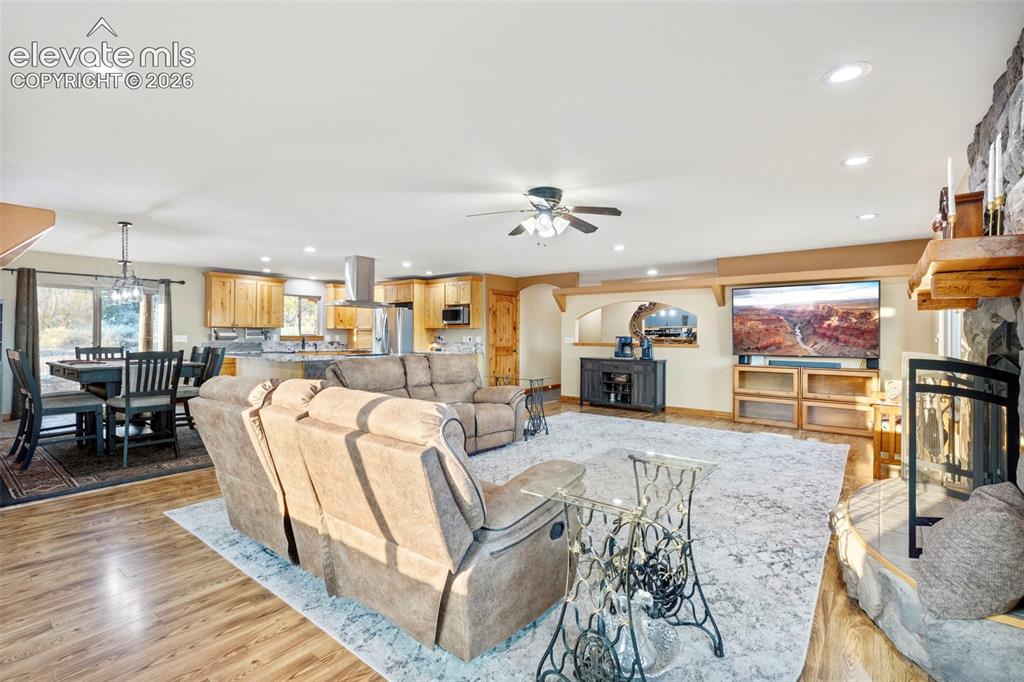 507 Van Egmond Drive Penrose CO 81240