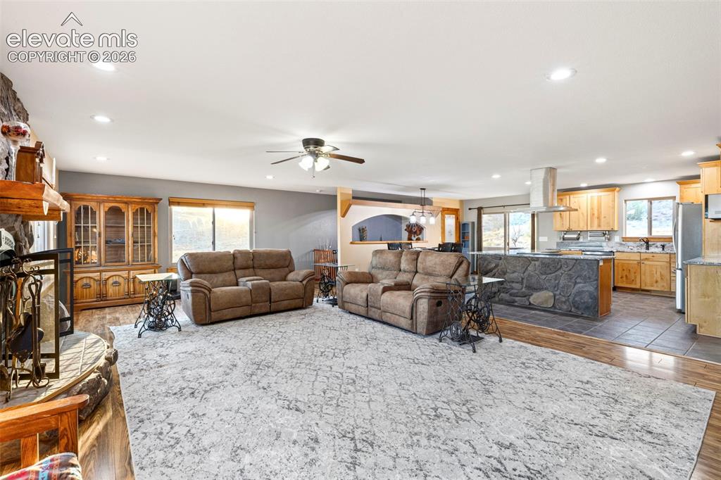 507 Van Egmond Drive Penrose CO 81240