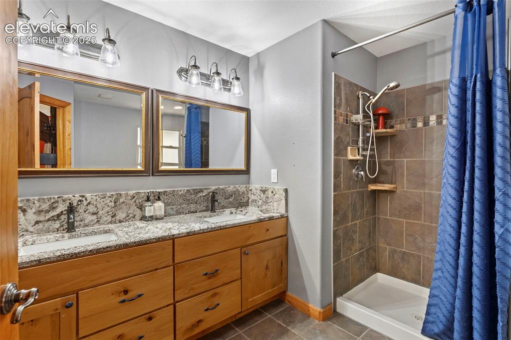 507 Van Egmond Drive Penrose CO 81240