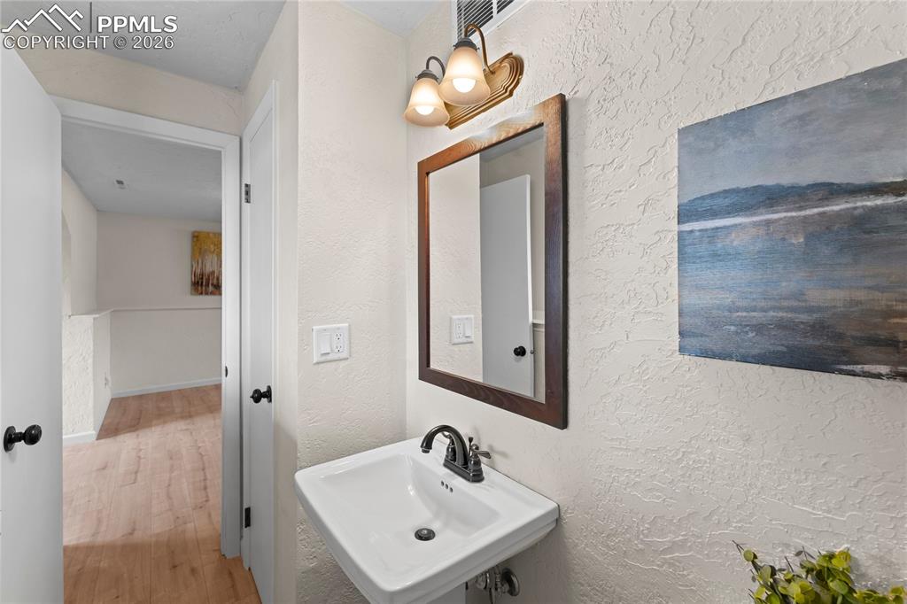1730 Hathaway Drive Colorado Springs CO 80915