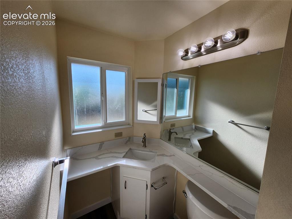 1935 Berkshire Lane Colorado Springs CO 80909