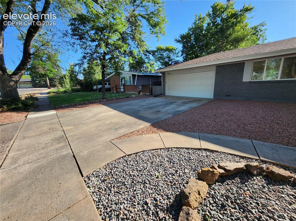 1935 Berkshire Lane Colorado Springs CO 80909