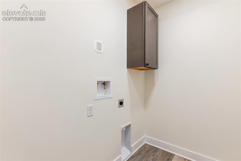 15 Juniper Circle Florissant CO 80816