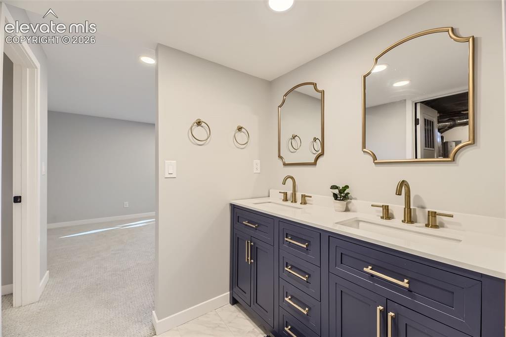 70 Cascade Court Colorado Springs CO 80907
