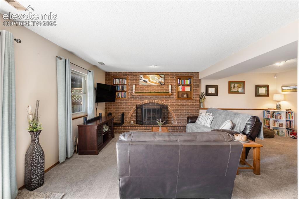 3345 Lynnwood Way Colorado Springs CO 80918