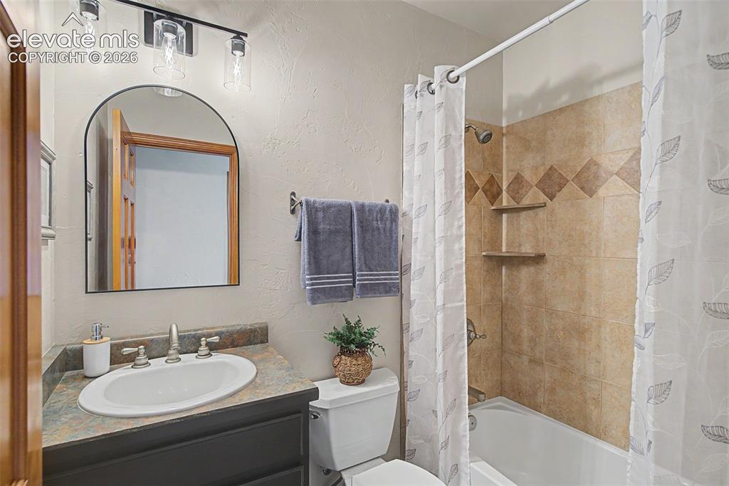 3350 Templeton Gap Road Colorado Springs CO 80907