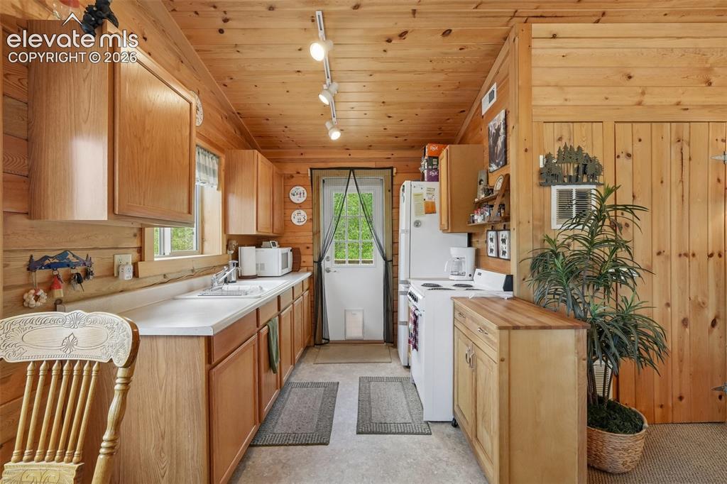1600 Swiggler Road Jefferson CO 80456