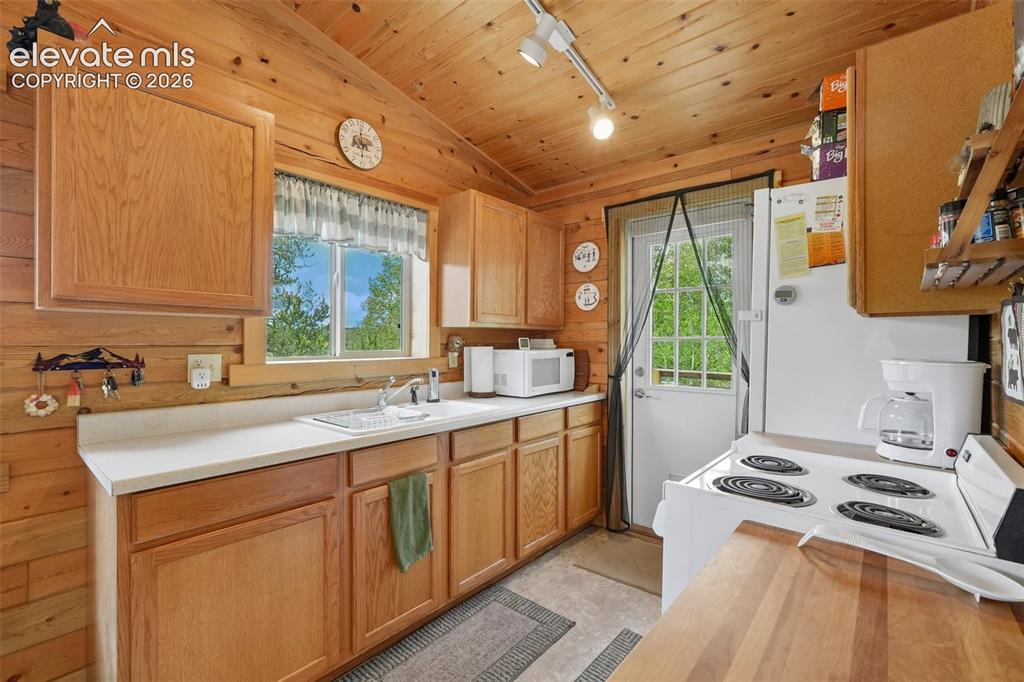 1600 Swiggler Road Jefferson CO 80456