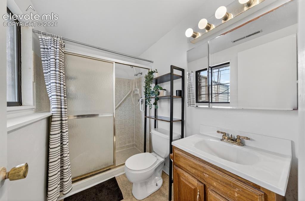 70 Bridle Trail Pueblo CO 81005