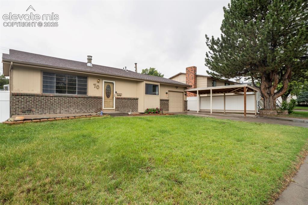 70 Bridle Trail Pueblo CO 81005