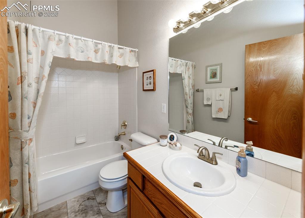 5431 Wells Fargo Drive Colorado Springs CO 80918