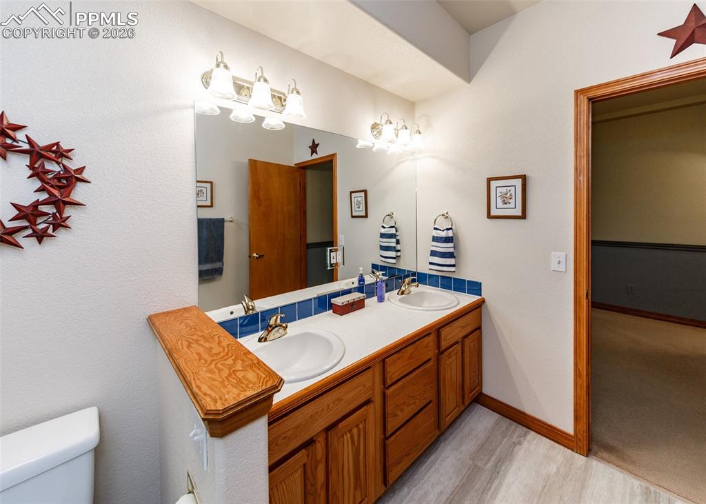 5431 Wells Fargo Drive Colorado Springs CO 80918