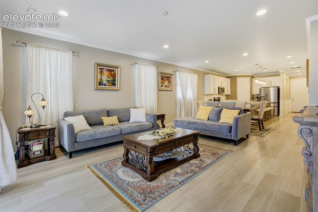5689 Mammoth Lane Colorado Springs CO 80927