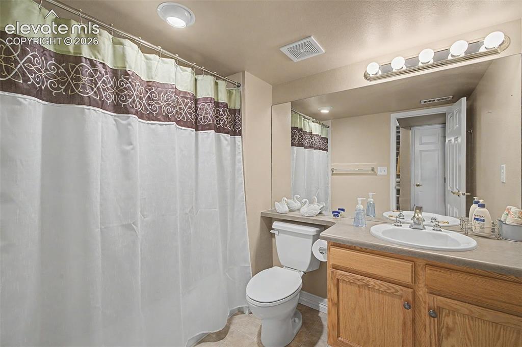 4044 Ascendant Drive Colorado Springs CO 80922