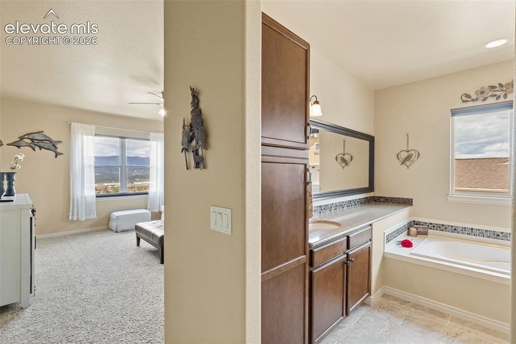 201 Kettle Valley Way Monument CO 80132