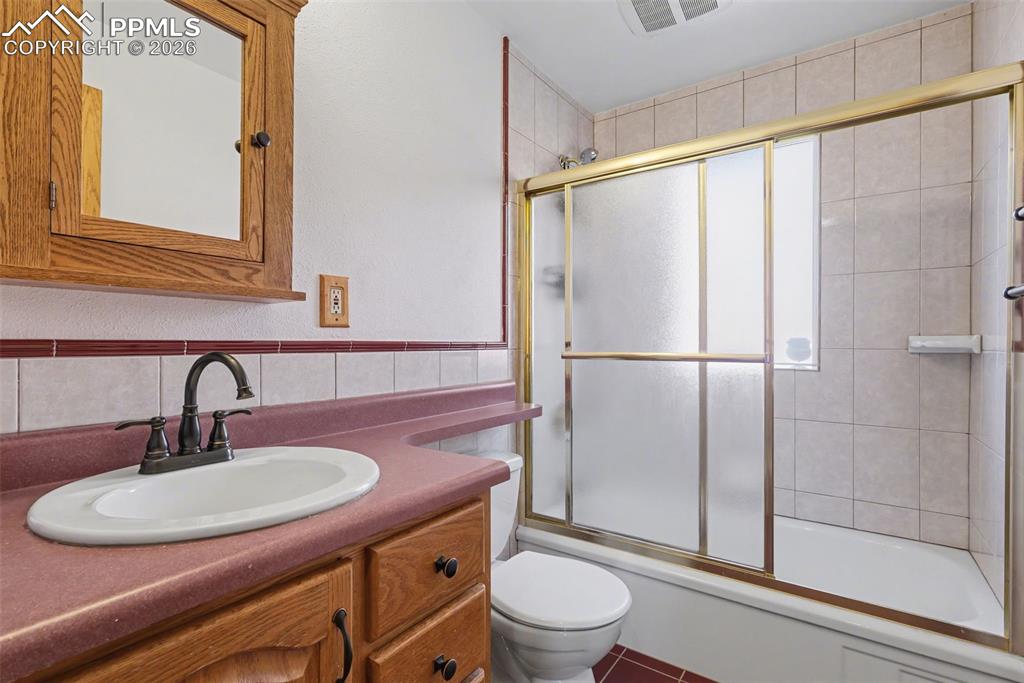 1426 E Cache La Poudre Street Colorado Springs CO 80909