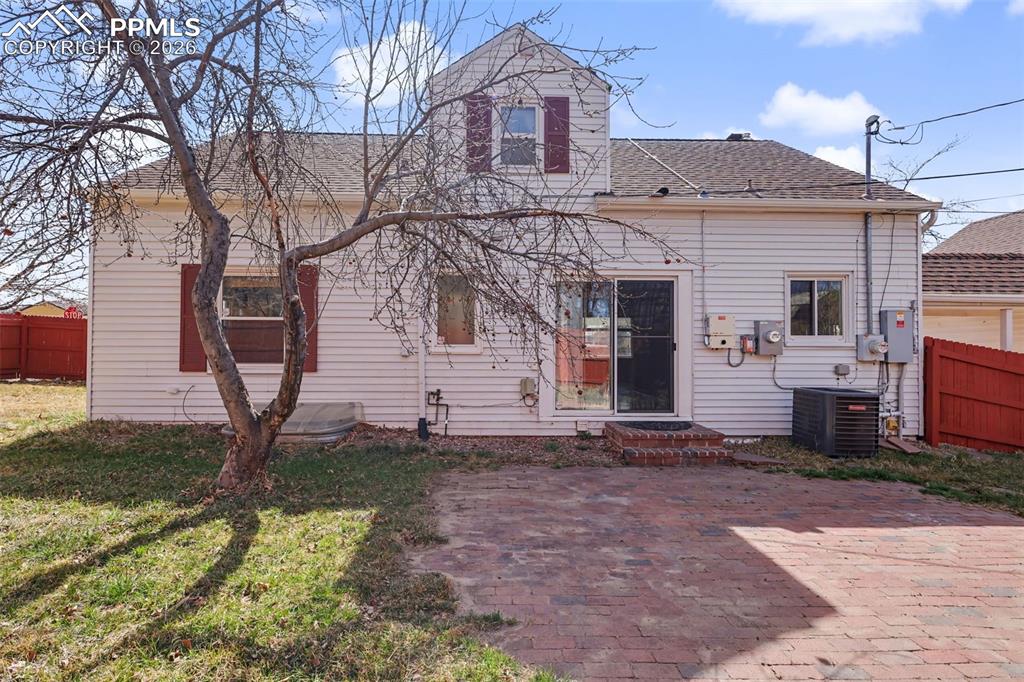 1426 E Cache La Poudre Street Colorado Springs CO 80909