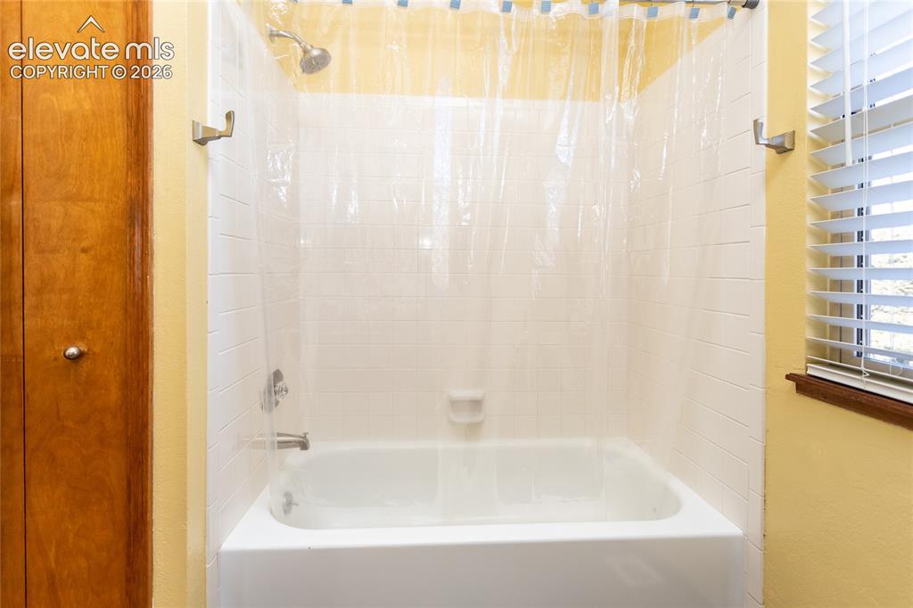 2690 Edenderry Drive Colorado Springs CO 80919