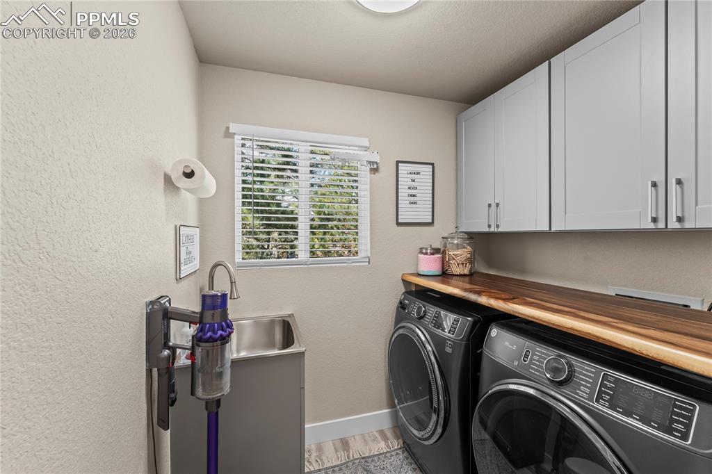 825 N Grey Eagle Circle Colorado Springs CO 80919