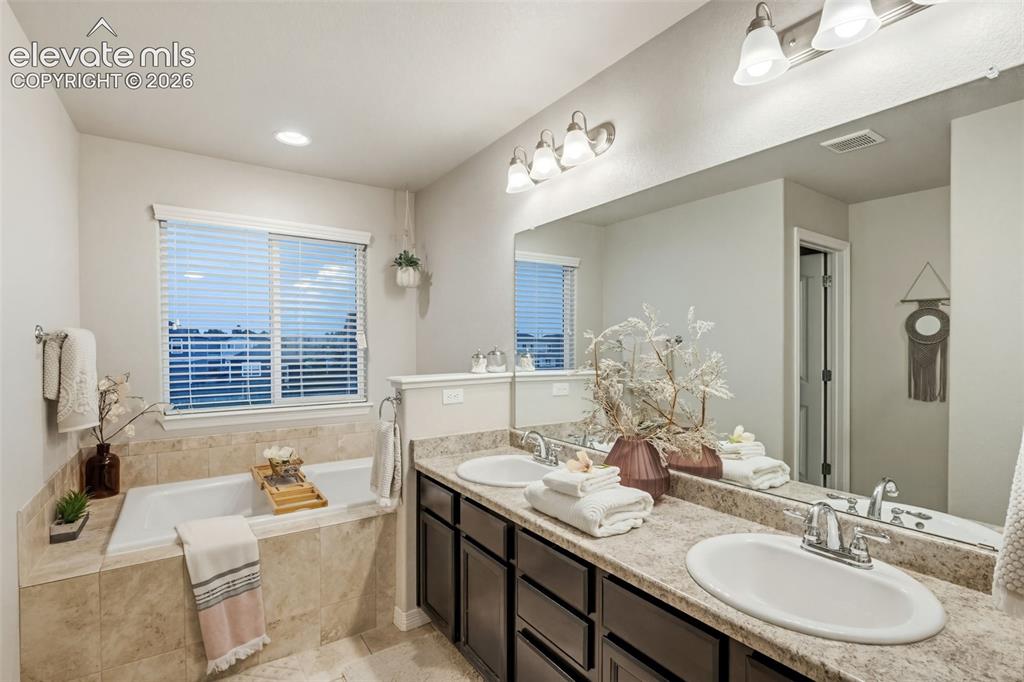6970 Phantom Way Colorado Springs CO 80925